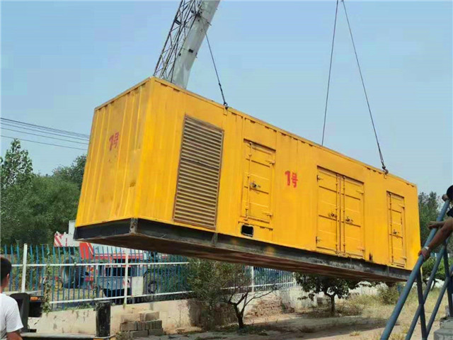 沙依巴克300KW柴油发电机组油耗是多少？